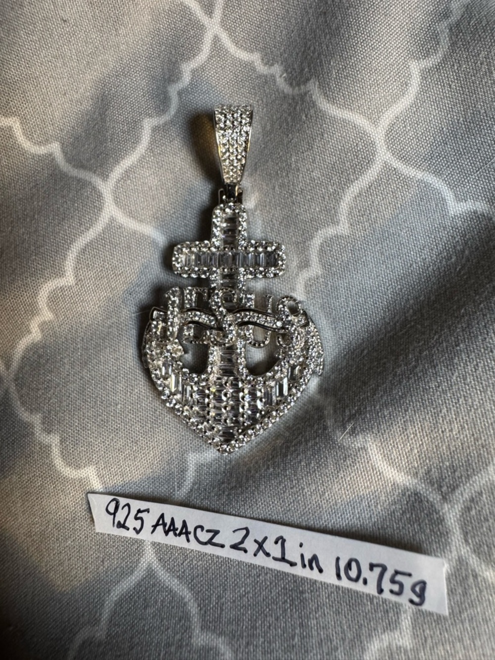 925 Italian sterling Silver-AAA CZ Jesus Paved Crystal Heart & Cross Pendant new